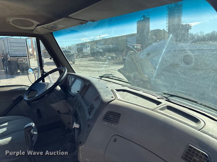 image for item FC1523 2003 Sterling L8500 ready mix truck