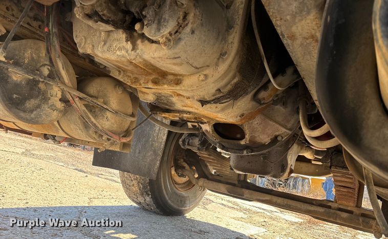 image for item FC1524 1994 International F-2574 ready mix truck