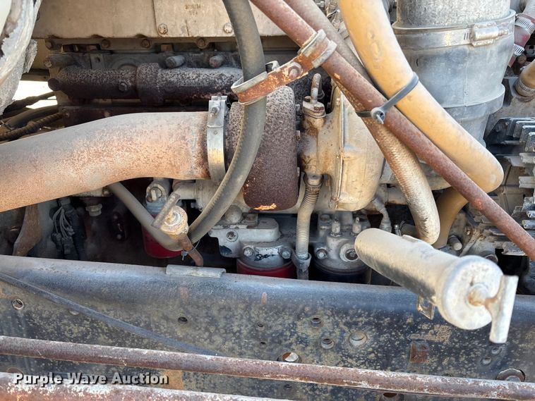 image for item FC1524 1994 International F-2574 ready mix truck