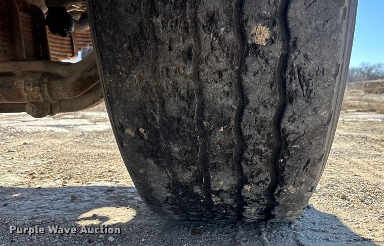 image for item FC1524 1994 International F-2574 ready mix truck