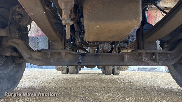 image for item FC1531 2003 Kenworth T800 semi truck