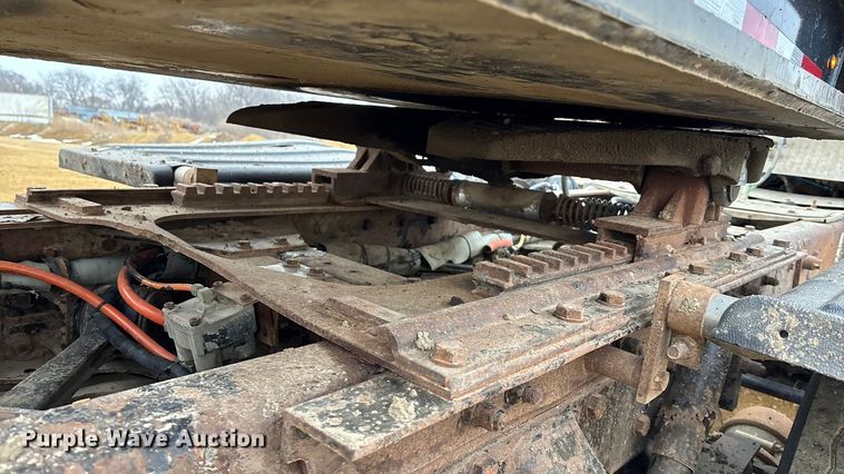 image for item FC1531 2003 Kenworth T800 semi truck