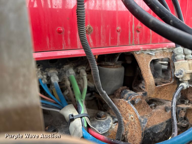 image for item FC1531 2003 Kenworth T800 semi truck