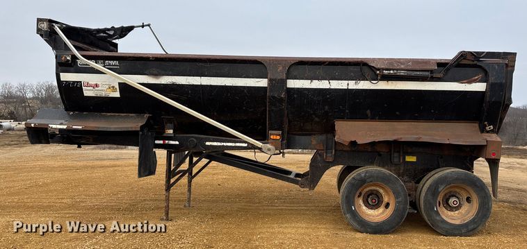 image for item FC1534 2003 Ranch end dump trailer