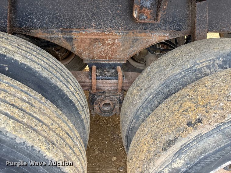 image for item FC1534 2003 Ranch end dump trailer