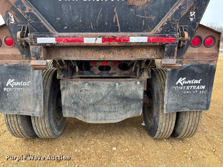 image for item FC1534 2003 Ranch end dump trailer