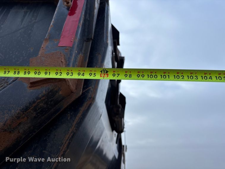 image for item FC1534 2003 Ranch end dump trailer