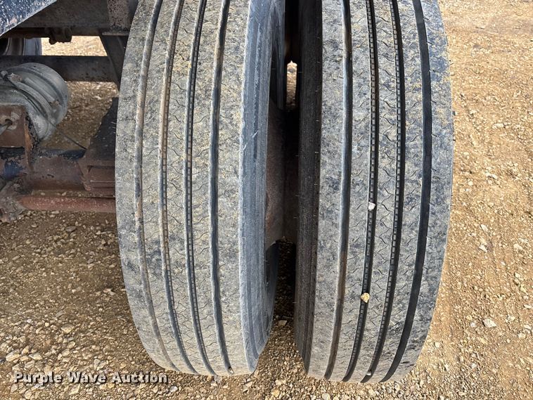 image for item FC1534 2003 Ranch end dump trailer