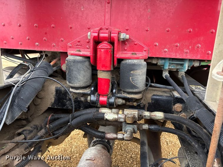 image for item FC1535 2006 Peterbilt 379 semi truck