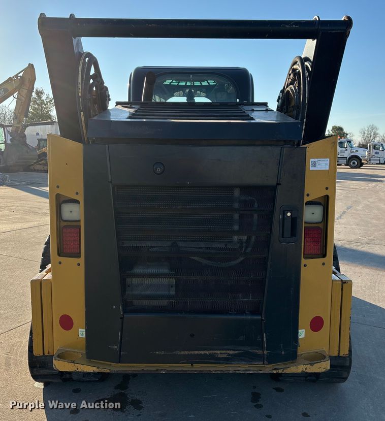 image for item FG0069 2022 Caterpillar 299D3 tracked skid steer loader