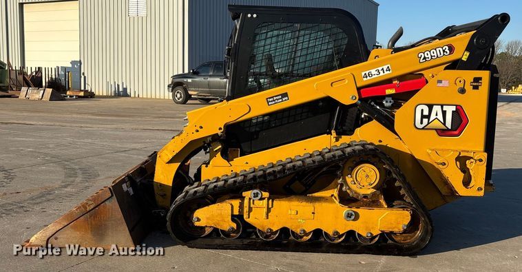 image for item FG0069 2022 Caterpillar 299D3 tracked skid steer loader