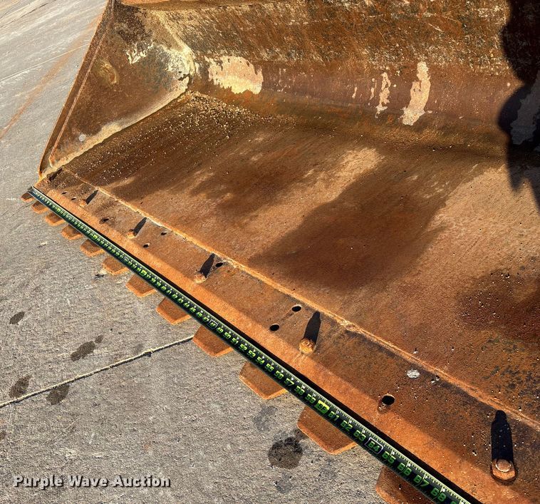 image for item FG0069 2022 Caterpillar 299D3 tracked skid steer loader