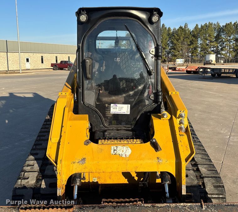 image for item FG0069 2022 Caterpillar 299D3 tracked skid steer loader