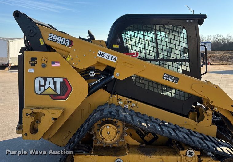 image for item FG0069 2022 Caterpillar 299D3 tracked skid steer loader