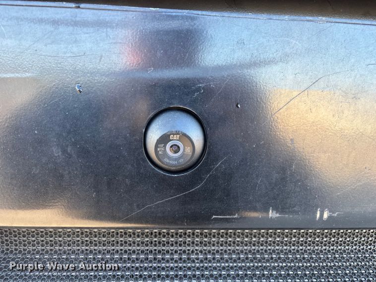 image for item FG0069 2022 Caterpillar 299D3 tracked skid steer loader