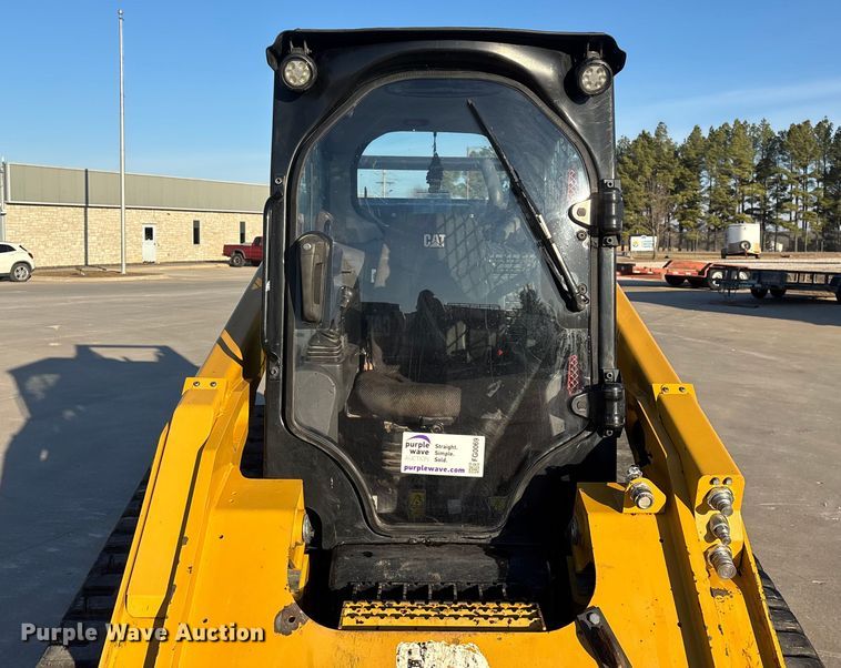 image for item FG0069 2022 Caterpillar 299D3 tracked skid steer loader