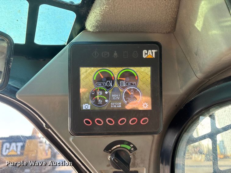 image for item FG0069 2022 Caterpillar 299D3 tracked skid steer loader