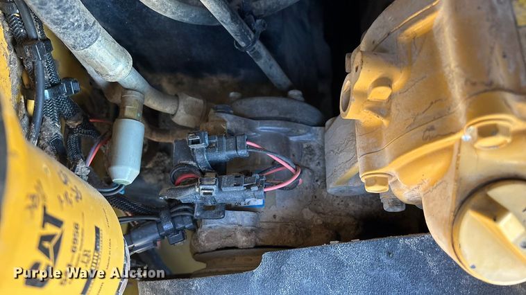 image for item FG0069 2022 Caterpillar 299D3 tracked skid steer loader