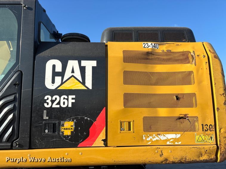 image for item FG0070 2015 Caterpillar 326FL excavator