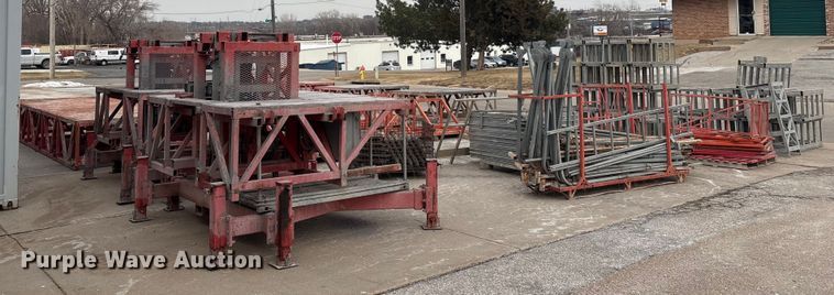 image for item FG2630 EZ Scaffold Twin Mast Climber climbing scaffolding