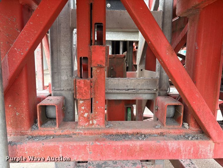 image for item FG2630 EZ Scaffold Twin Mast Climber climbing scaffolding