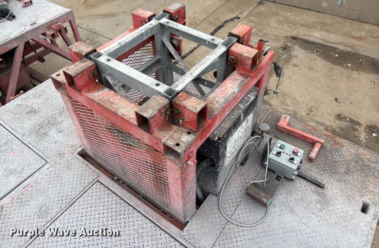 image for item FG2630 EZ Scaffold Twin Mast Climber climbing scaffolding