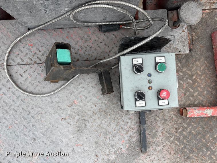 image for item FG2630 EZ Scaffold Twin Mast Climber climbing scaffolding