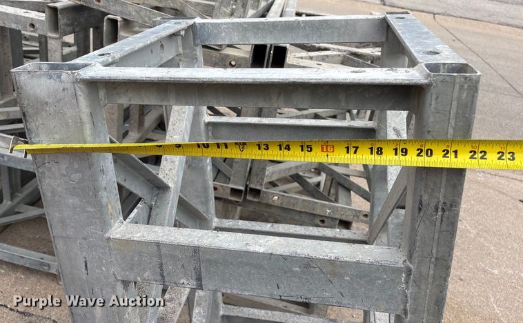 image for item FG2630 EZ Scaffold Twin Mast Climber climbing scaffolding