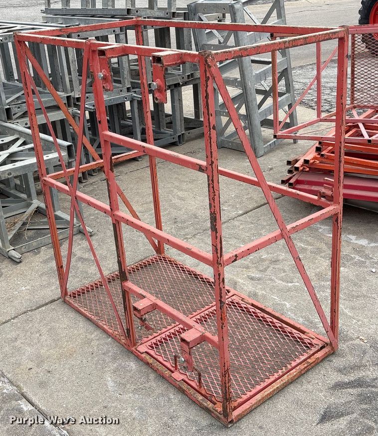 image for item FG2630 EZ Scaffold Twin Mast Climber climbing scaffolding