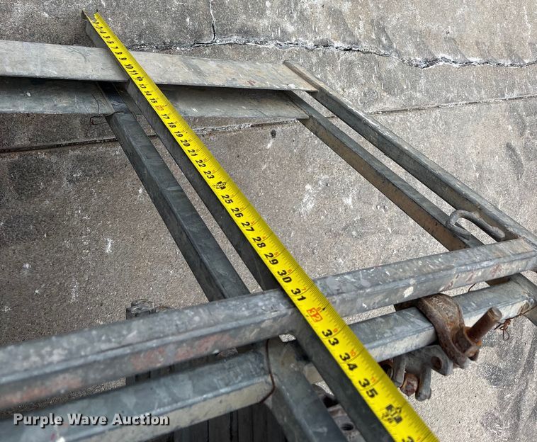 image for item FG2630 EZ Scaffold Twin Mast Climber climbing scaffolding