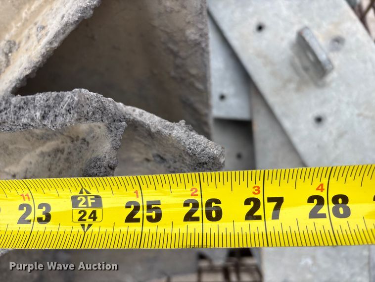 image for item FG2630 EZ Scaffold Twin Mast Climber climbing scaffolding