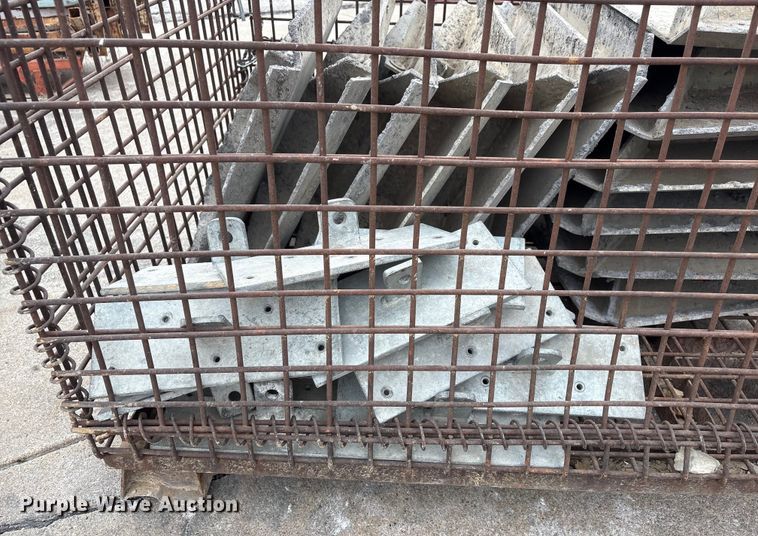 image for item FG2630 EZ Scaffold Twin Mast Climber climbing scaffolding