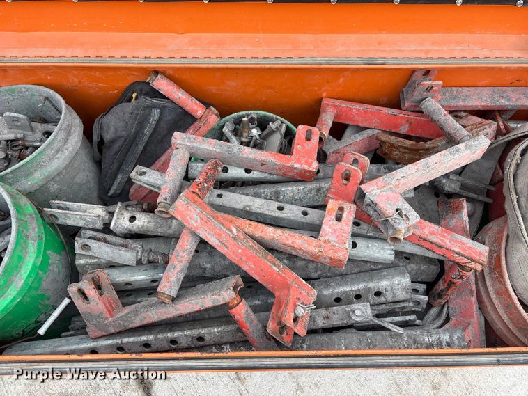 image for item FG2630 EZ Scaffold Twin Mast Climber climbing scaffolding