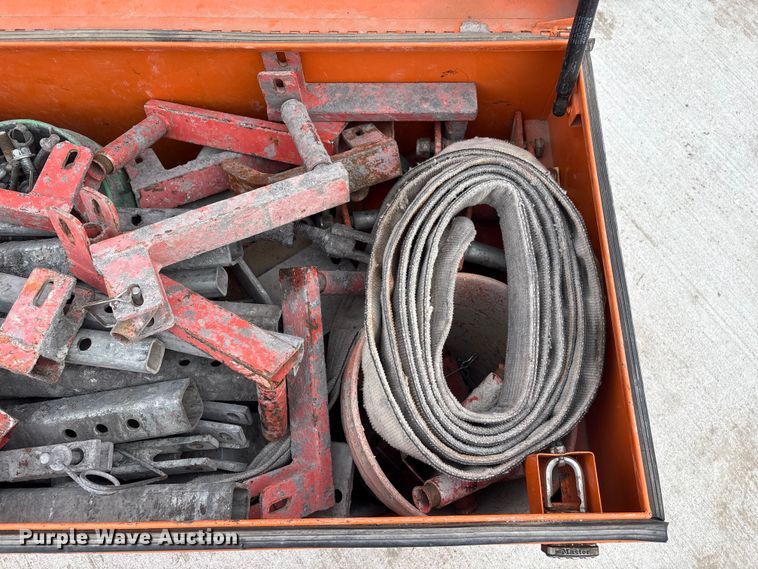 image for item FG2630 EZ Scaffold Twin Mast Climber climbing scaffolding