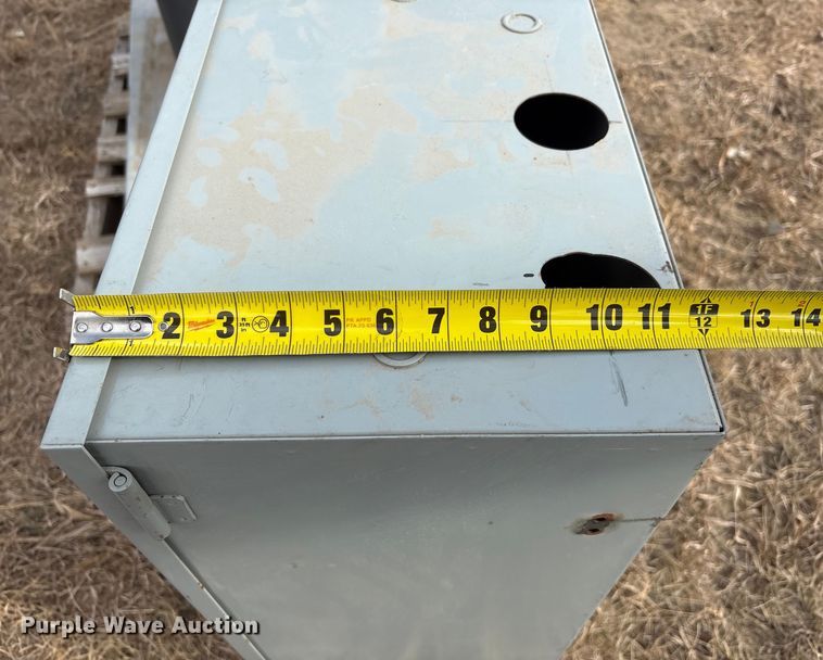 image for item FG2647 Briggs & Stratton generator