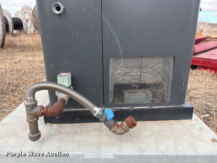 image for item FG2647 Briggs & Stratton generator