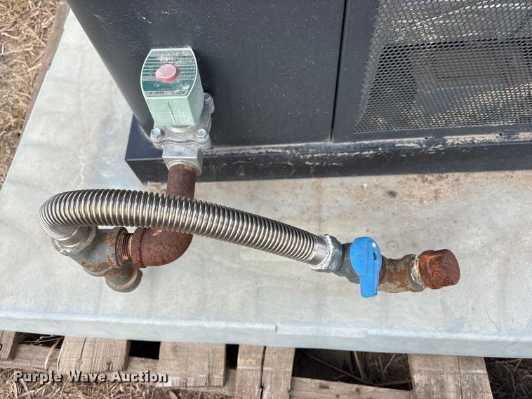 image for item FG2647 Briggs & Stratton generator