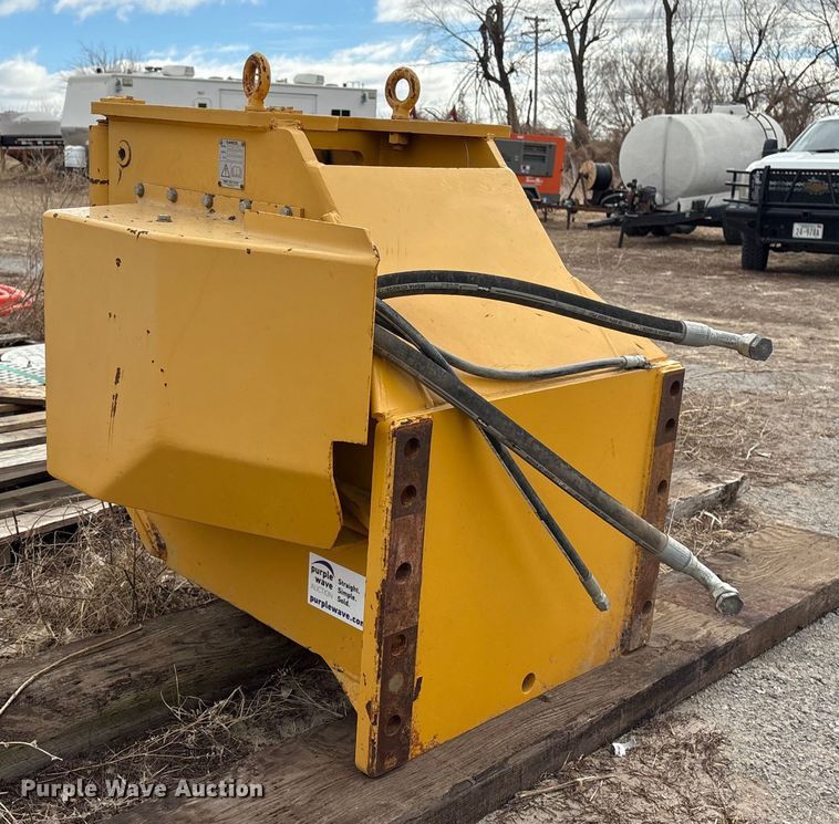 image for item FG2648 Carco H110B-245V JD850K EH dozer winch