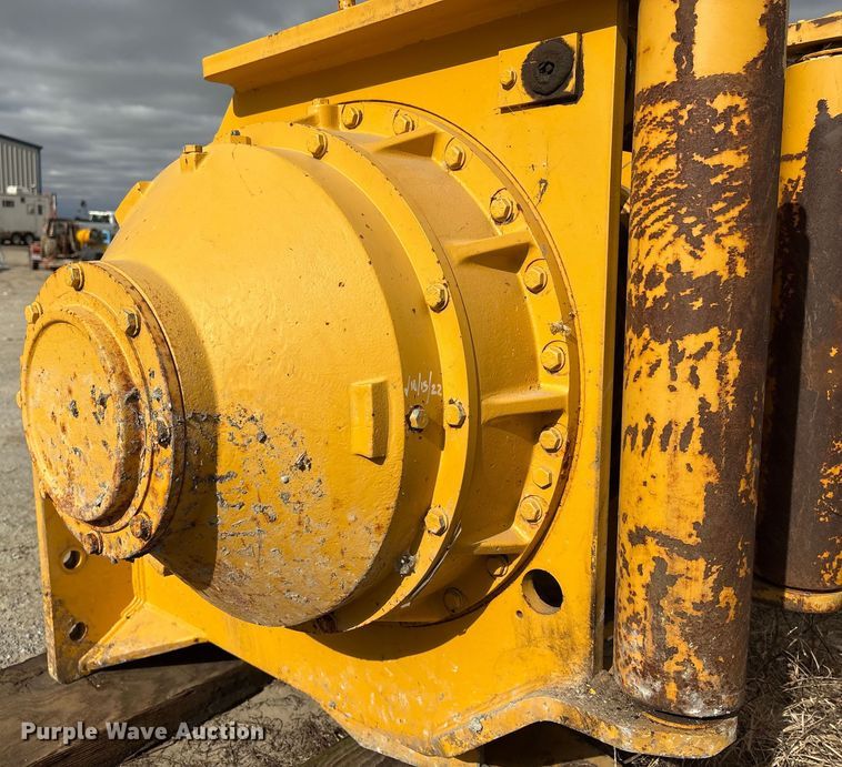 image for item FG2648 Carco H110B-245V JD850K EH dozer winch