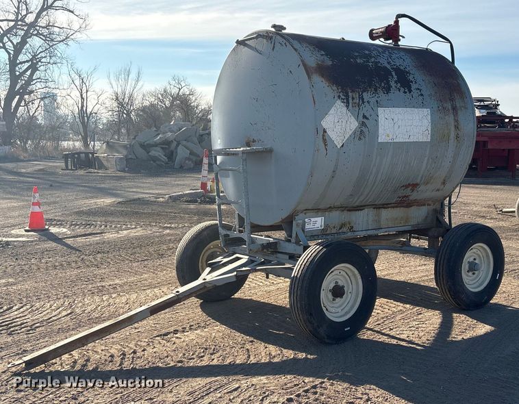 image for item FG2662 Fuel tank trailer