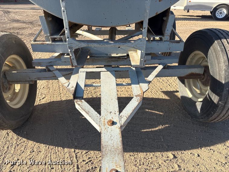 image for item FG2662 Fuel tank trailer