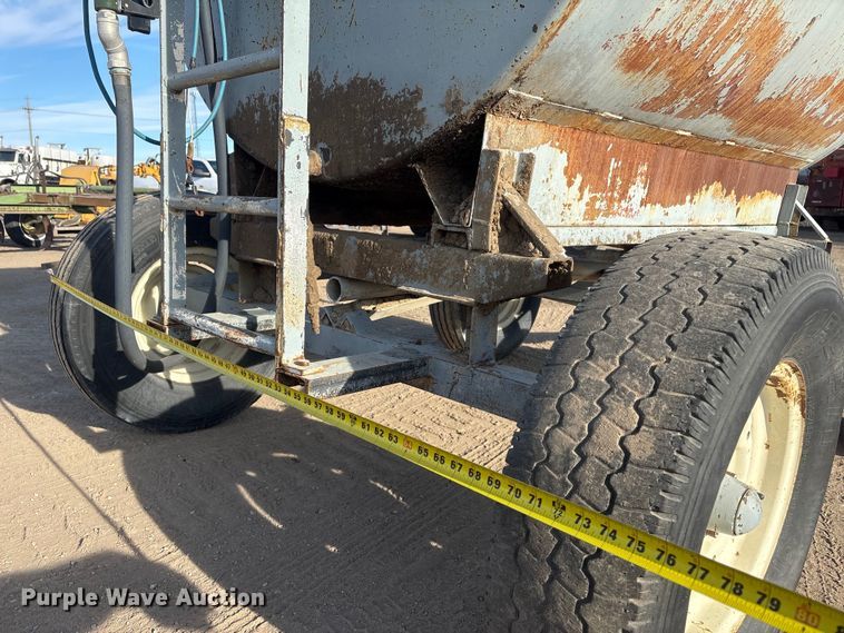 image for item FG2662 Fuel tank trailer