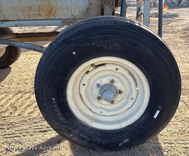 image for item FG2662 Fuel tank trailer