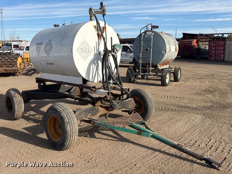 image for item FG2663 Kay fuel tank trailer