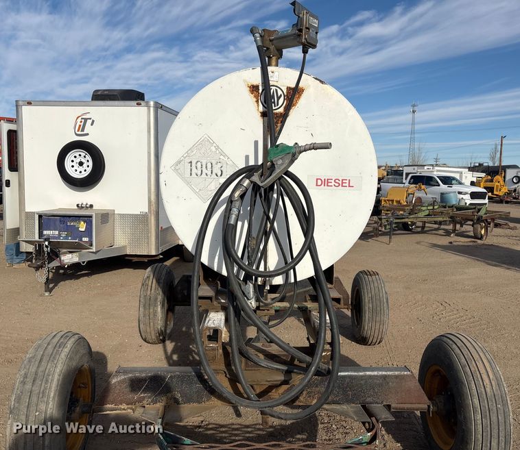 image for item FG2663 Kay fuel tank trailer