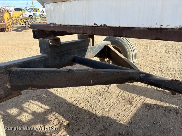 image for item FG2663 Kay fuel tank trailer