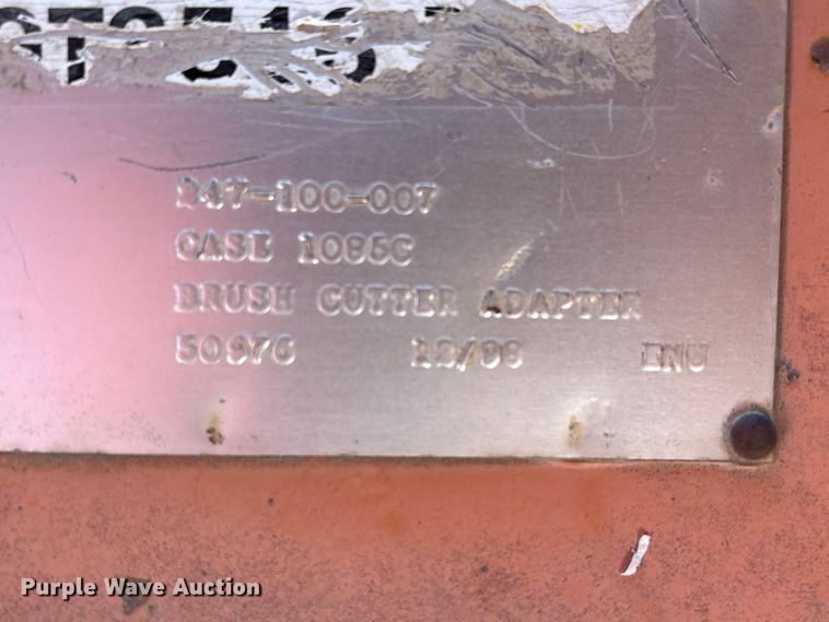 image for item FG2664 Case 1085C brush cutter adapter