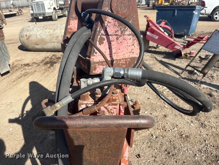 image for item FG2665 MKT V-2B excavator vibratory pile driver/ extractor