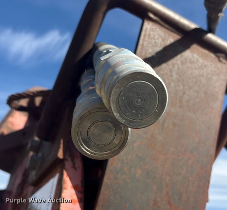 image for item FG2665 MKT V-2B excavator vibratory pile driver/ extractor