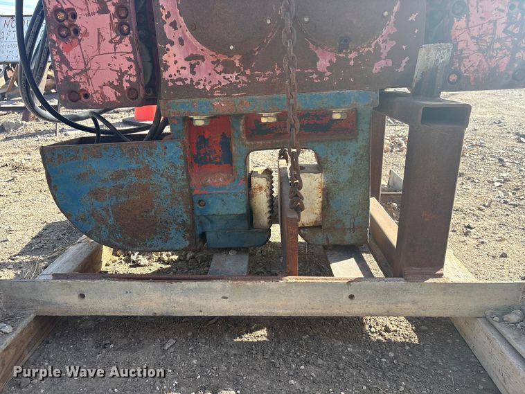 image for item FG2665 MKT V-2B excavator vibratory pile driver/ extractor